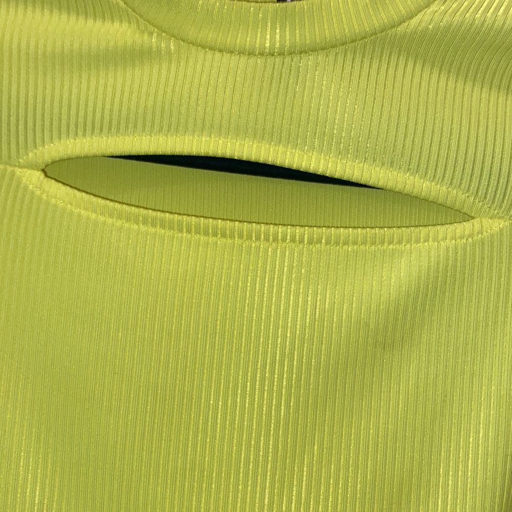 Neon Top - Picture 2 of 4